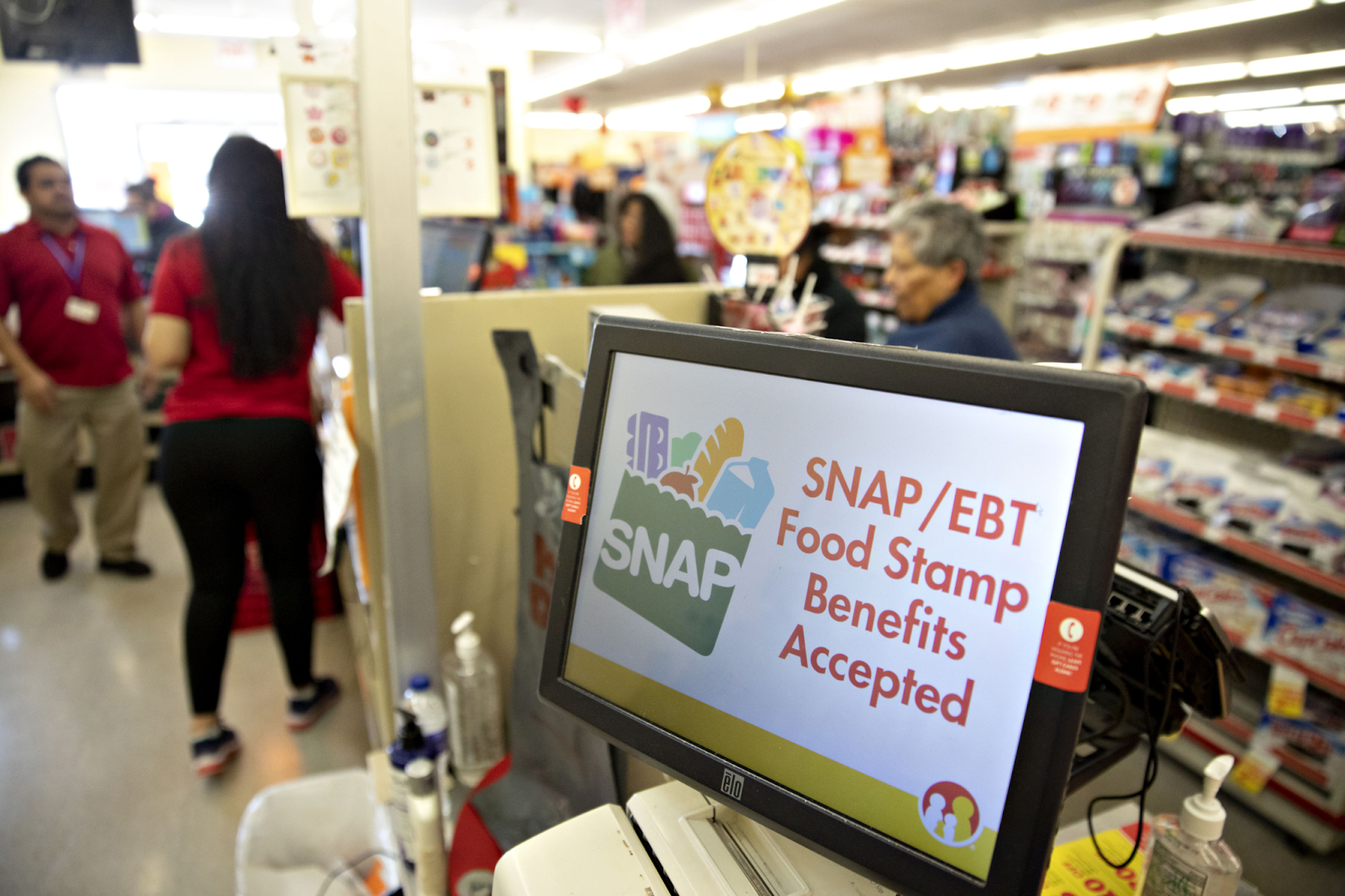 Find Out How to Apply and Who Can Receive SNAP Benefits Through the App (Oh SNAP)